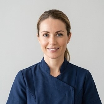 Laura Hernández Cobo — Colegiada nº 6718